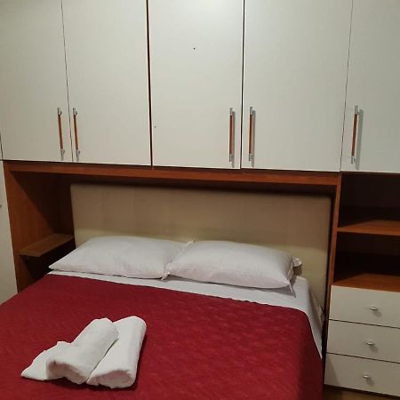 B&B Domus Ubaldi Rome Exterior photo