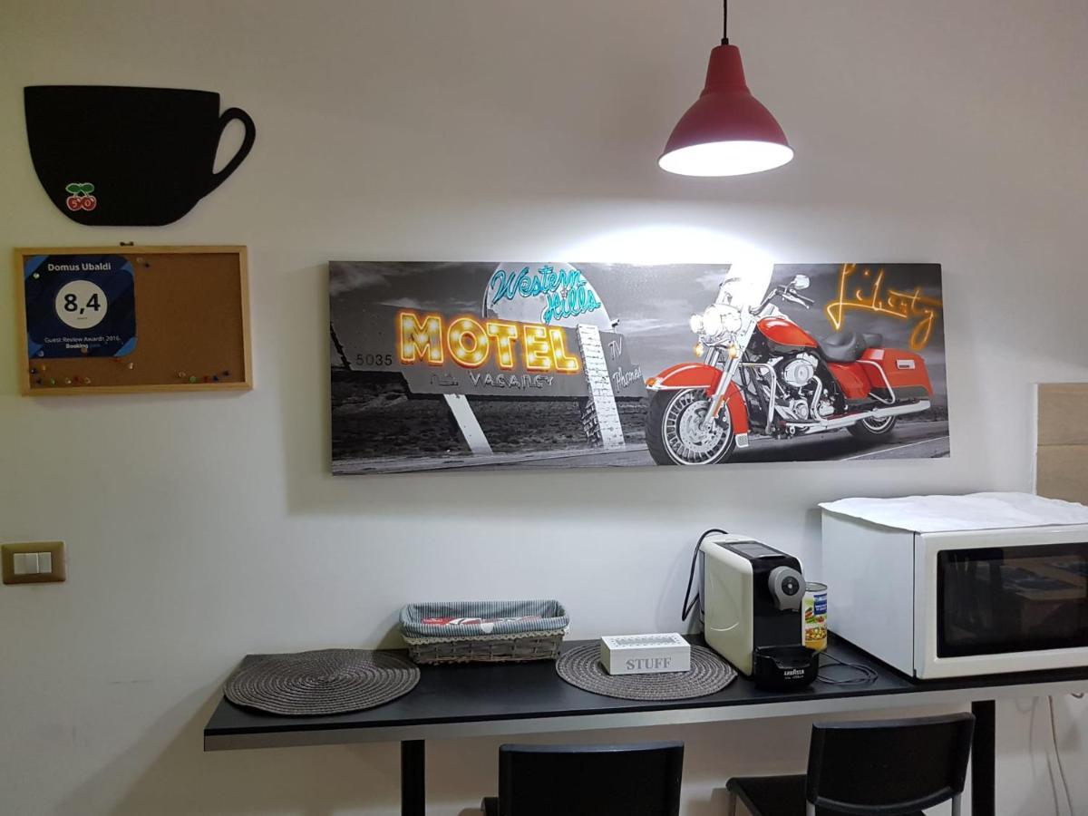 B&B Domus Ubaldi Rome Exterior photo
