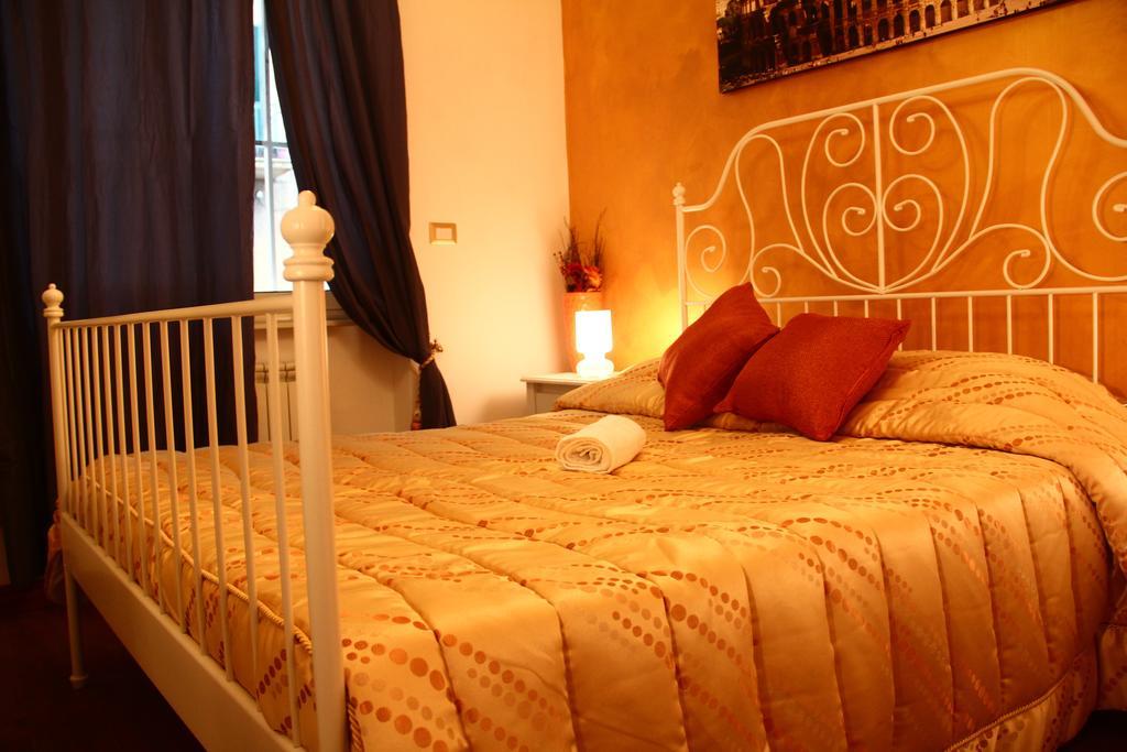B&B Domus Ubaldi Rome Room photo